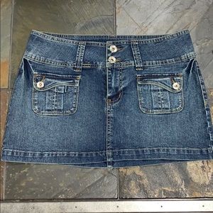 Mini Jean skirt
